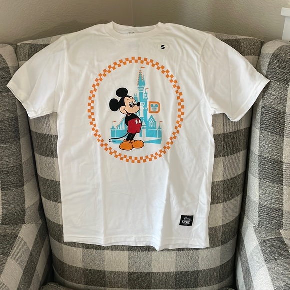 Disney x Vans Youth Tshirt - Picture 1 of 5